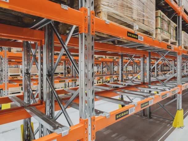 Distributionszentrum – ein wichtiger Teil der Lieferkette